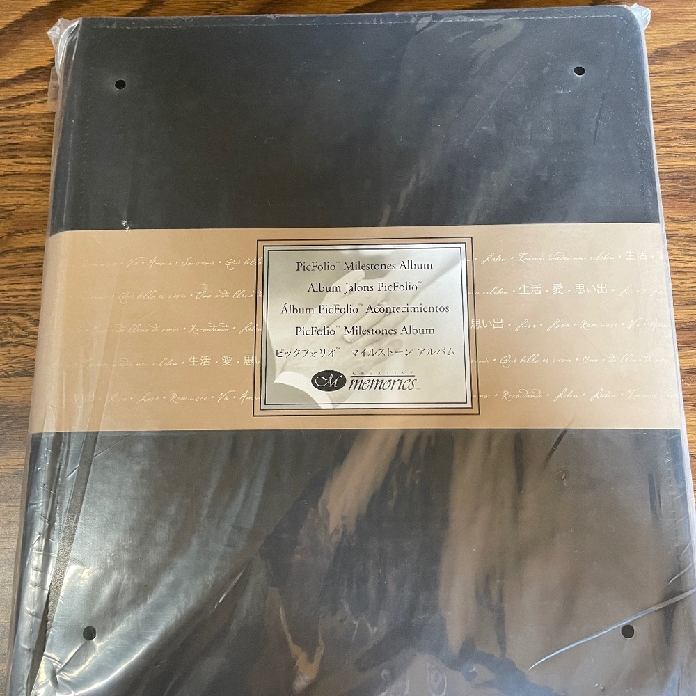 Creative Memories Milestone Picfolio Album